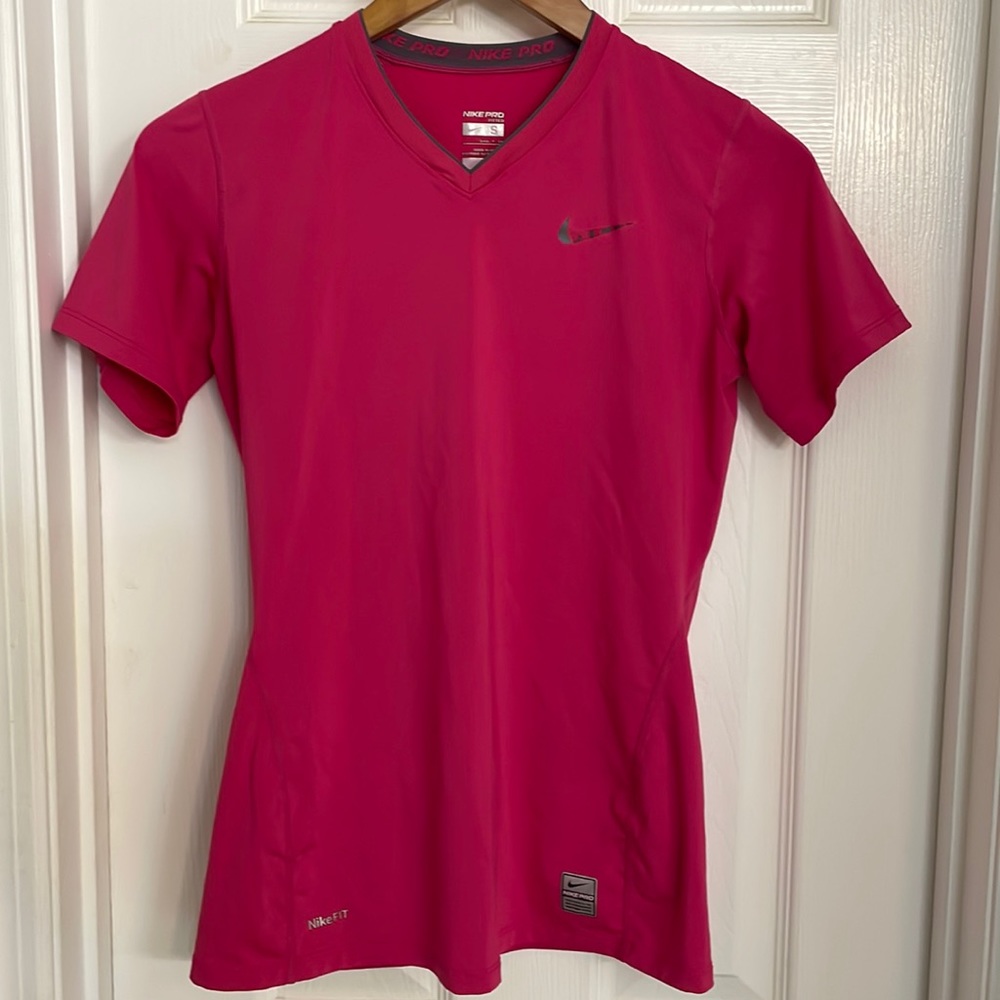 Nike Pro Fitted Hot Pink Tee Shirt Sz S (4-6)